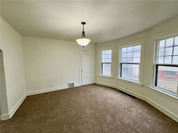 $179,000 | 2819 Sacramento Street, St. Joseph, MO 64507