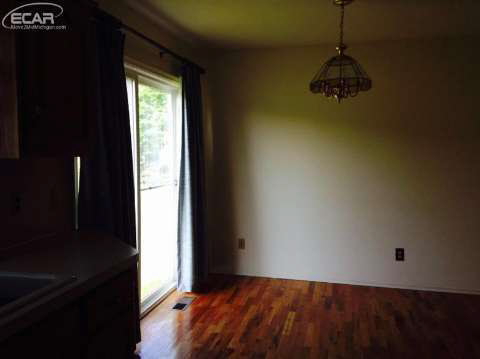 10480 Henderson Road Corunna, MI 48817 - Photo 4 of 22 20439432-3.JPG
