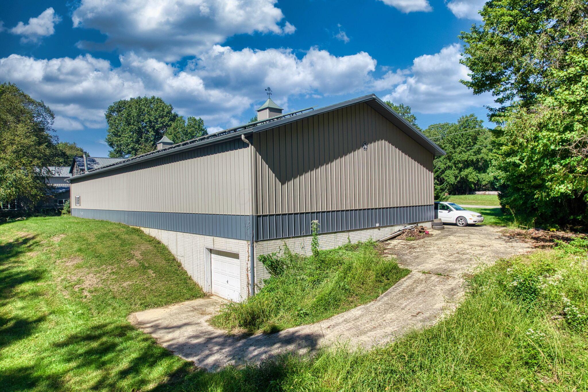 11620 Fairview Road Southeast Newark, OH 43056 - Photo 56 of 78 Pole Barn