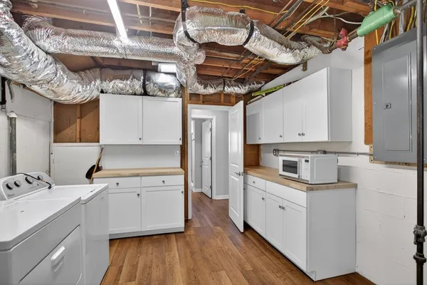 $400,000 | 207 Burnley Drive, Staunton, VA 24401