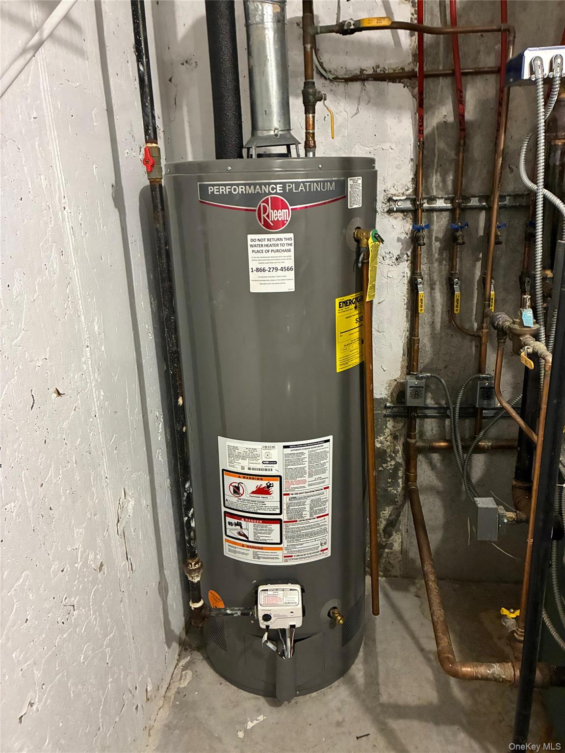 21 Renaissance Court Brooklyn, NY 11206 - Photo 20 of 21 a view of water heater room