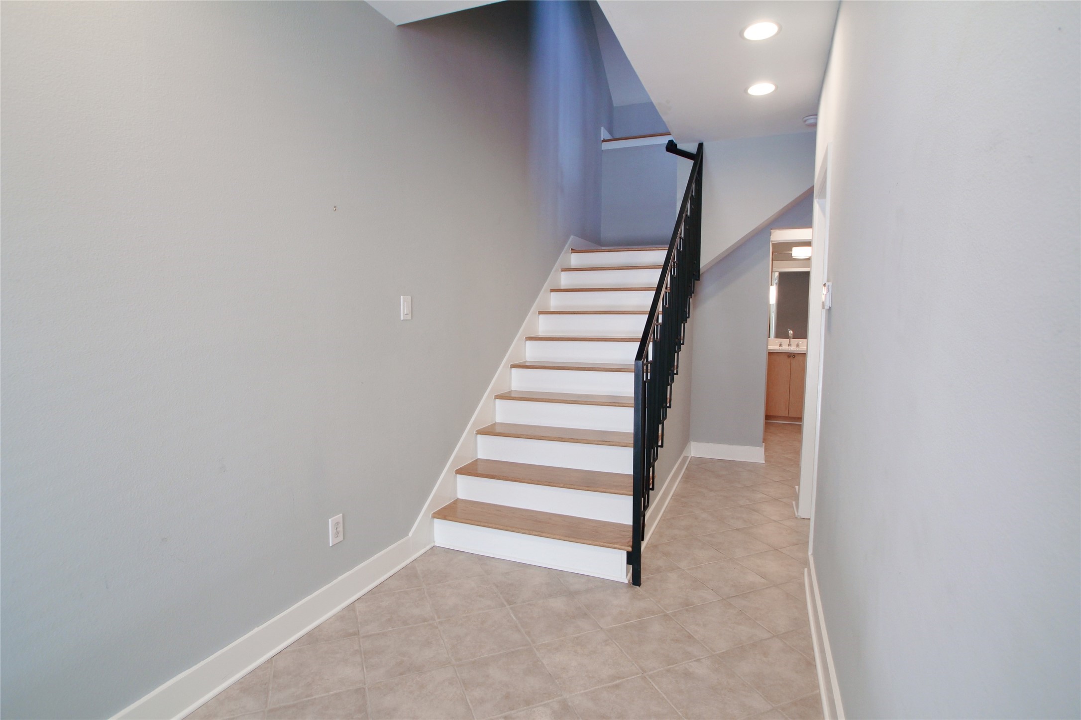 4701 Caroline Street Houston, TX 77004 - Photo 3 of 38