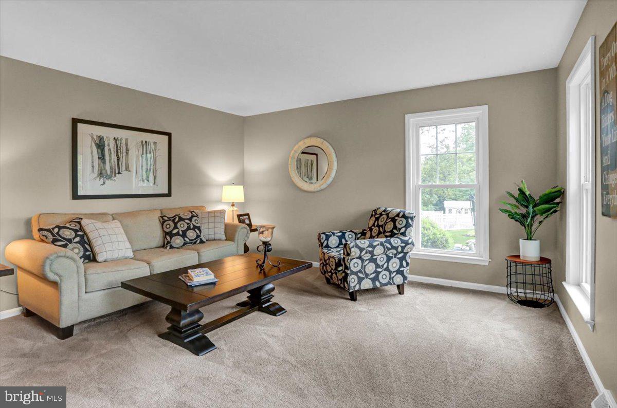 82 Flint Ridge Drive Reading, PA 19607 - Photo 6 of 43