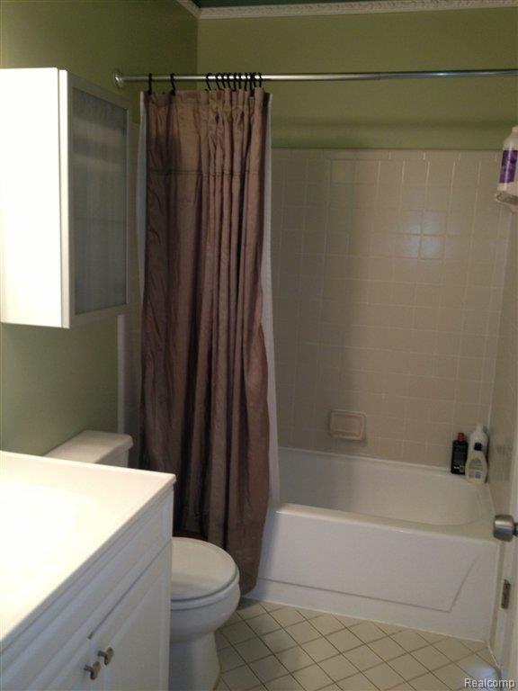 1502 Rand Road Canton, MI 48187 - Photo 8 of 11 Full Bath