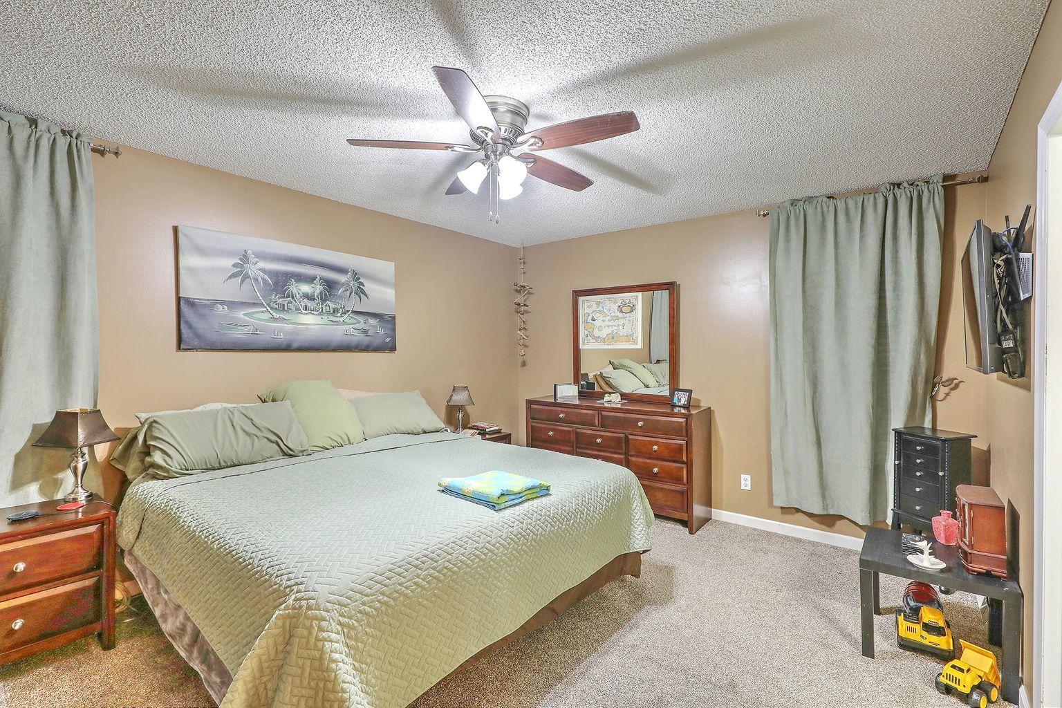 1302 Sand Pine Road Ladson, SC 29456 - Photo 6 of 11 20181205181249602673000000-o