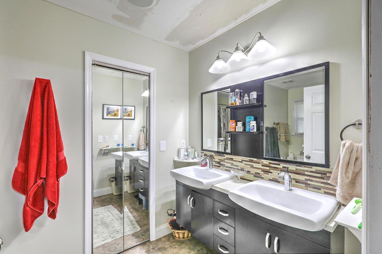 1302 Sand Pine Road Ladson, SC 29456 - Photo 8 of 11 20181205181305452844000000-o