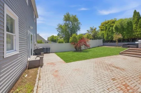 $799,999 | 115 Young Avenue, Yonkers, NY 10710