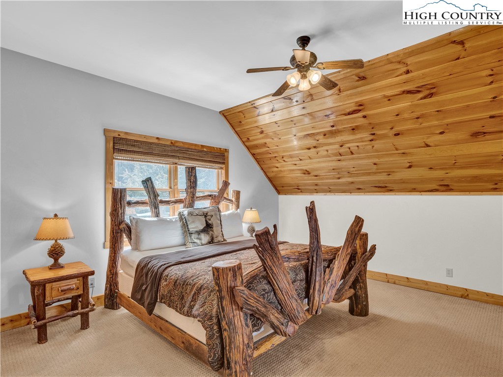 138 Hawthorn Road Beech Mountain, NC 28604 - Photo 27 of 47