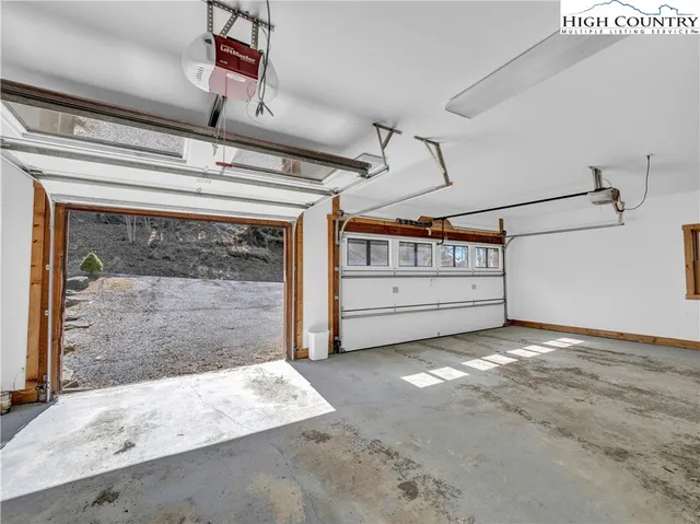 $1,430,000 | 138 Hawthorn Road, Beech Mountain, NC 28604