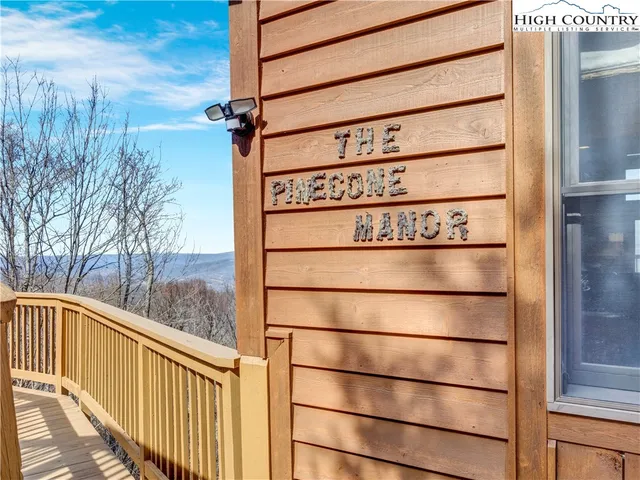 $1,430,000 | 138 Hawthorn Road, Beech Mountain, NC 28604
