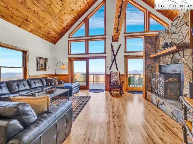 $1,430,000 | 138 Hawthorn Road, Beech Mountain, NC 28604