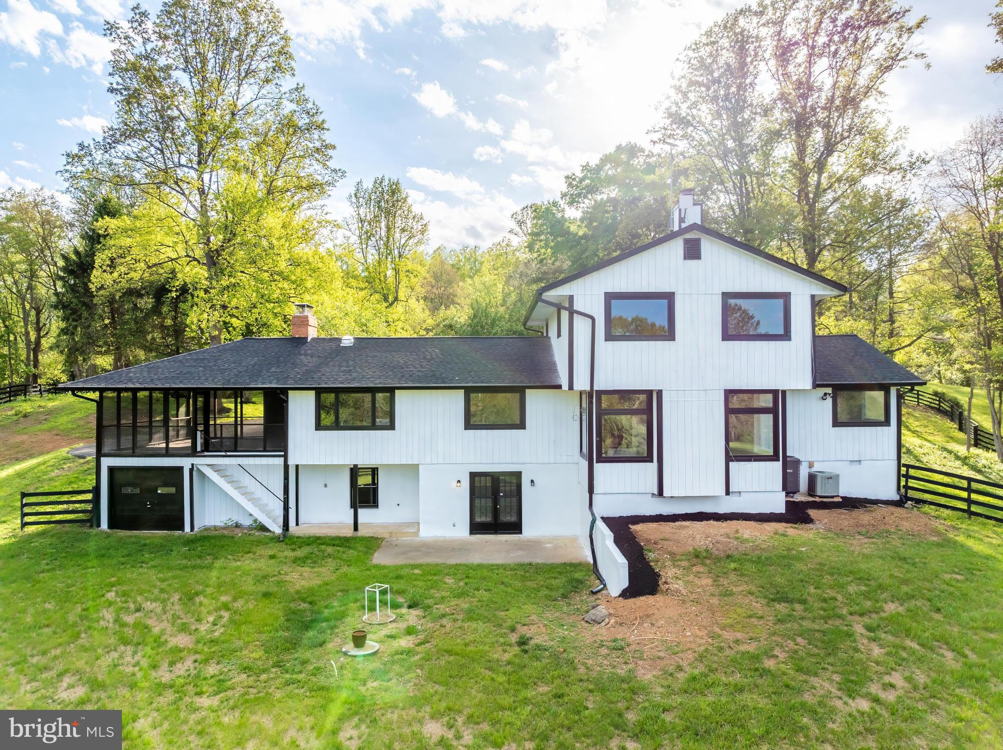 6891 Wilson Road Marshall, VA 20115 - Photo 4 of 118 Charming modern home in serene nature.