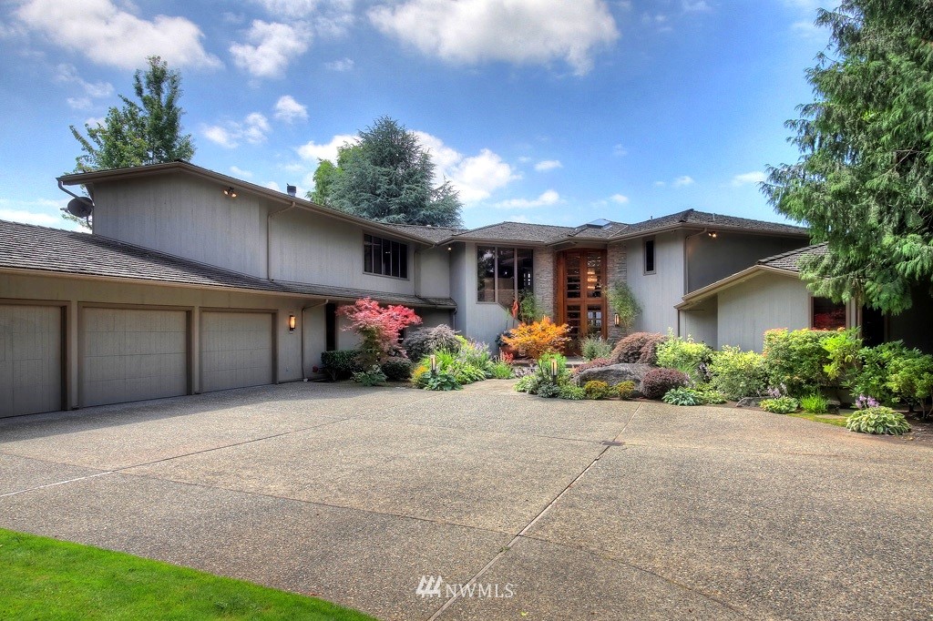 88 Cascade Key Bellevue, WA 98006 - Photo 23 of 25