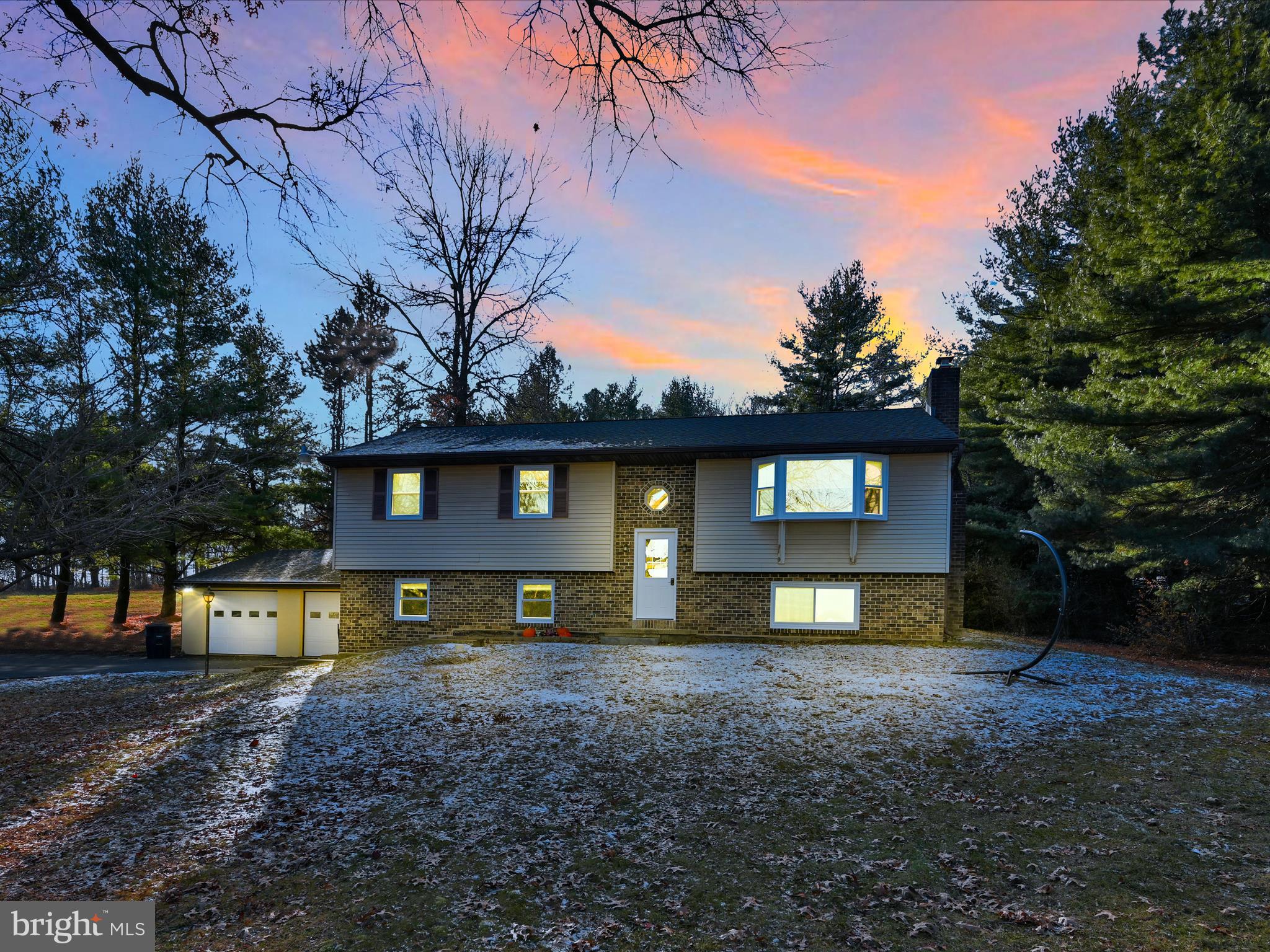 500 Vinemont Road Reading, PA 19608 - Photo 1 of 39 Twilight