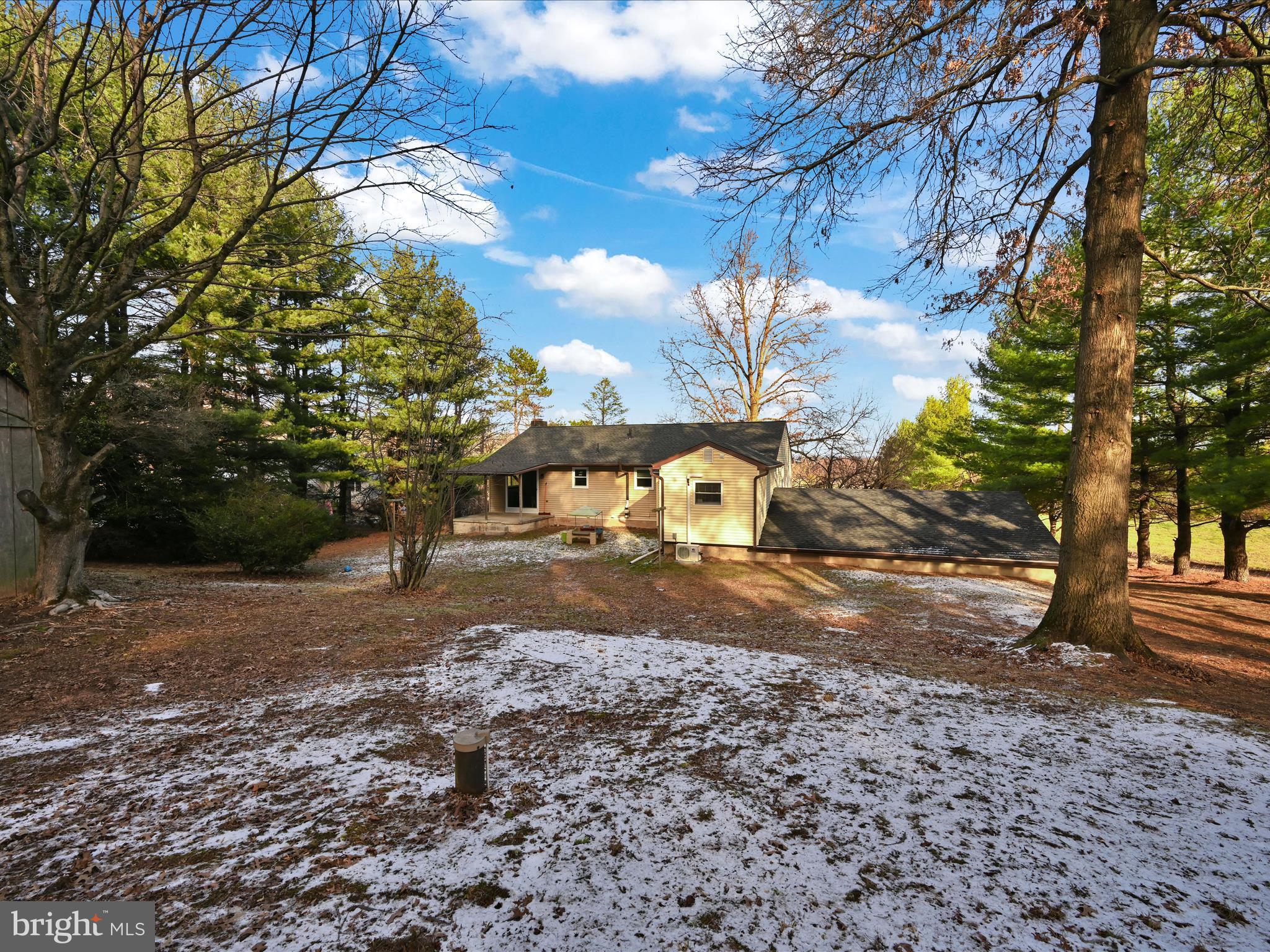 500 Vinemont Road Reading, PA 19608 - Photo 34 of 39 Backyard