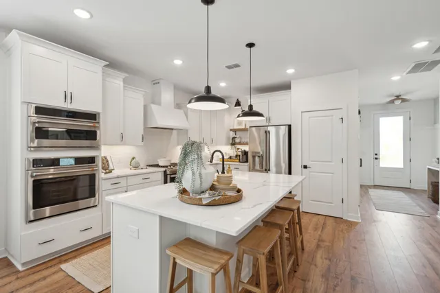 $649,900 | 2082 McGuire Lane, Unit 21, Hollywood, SC 29449