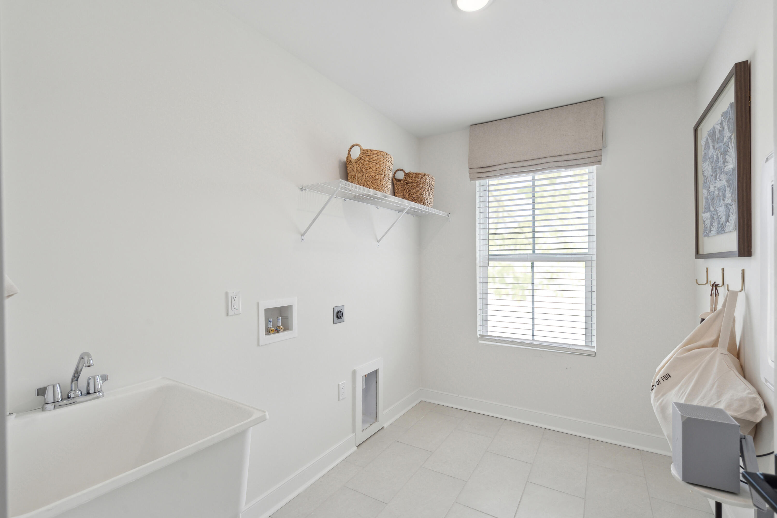 2082 McGuire Lane, Unit 21 Hollywood, SC 29449 - Photo 43 of 47 laundry room