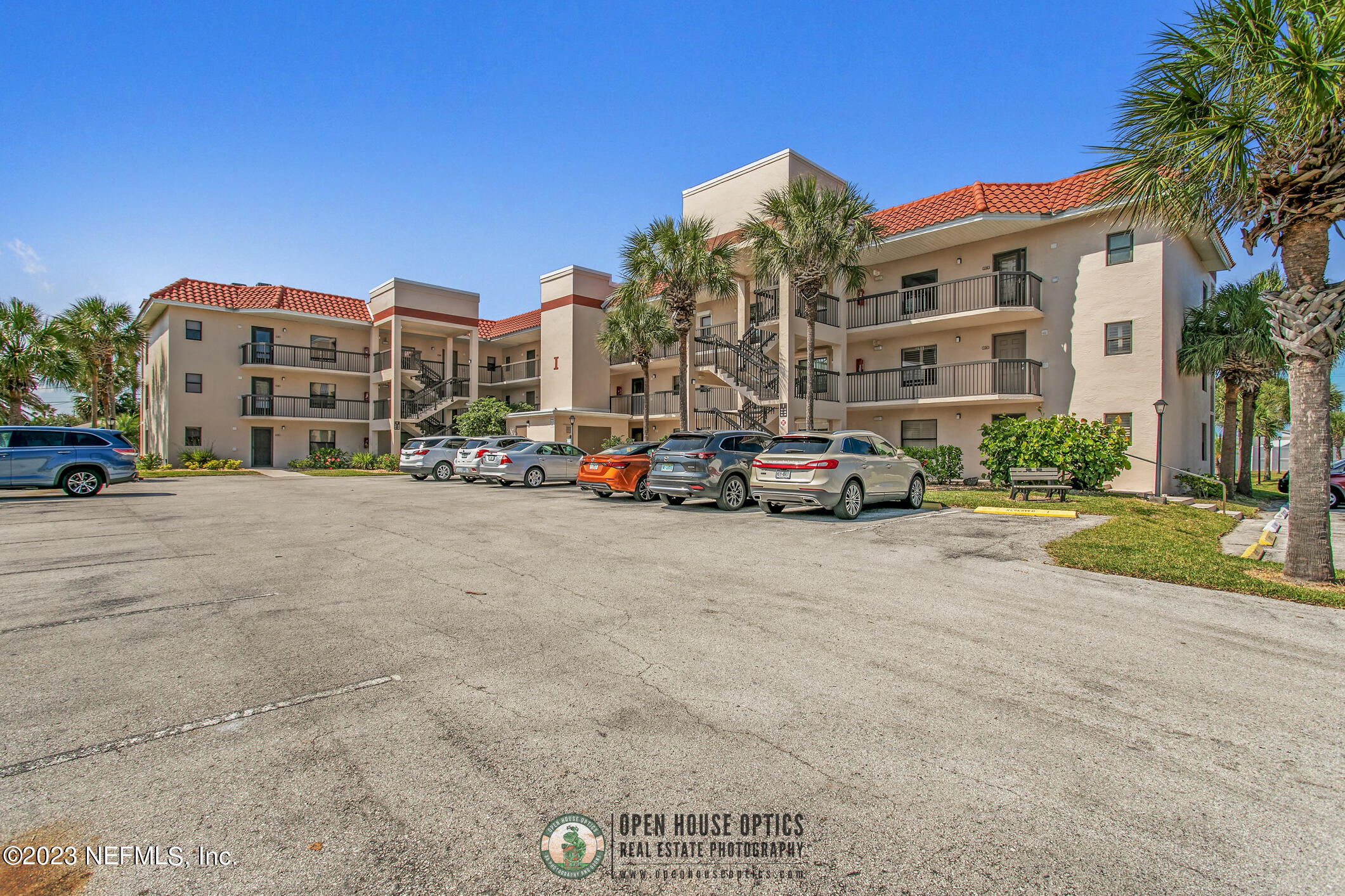 4250 Florida A1A, Unit I26 St. Augustine, FL 32080 - Photo 32 of 49 a car parked in front of a building