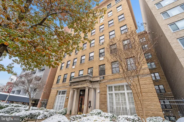 $1,700 | 1316 New Hampshire Avenue Northwest, Unit 306, Washington, DC 20036