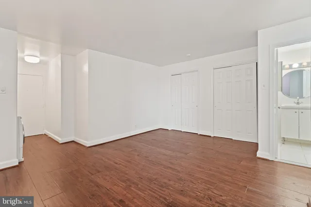 $1,700 | 1316 New Hampshire Avenue Northwest, Unit 306, Washington, DC 20036