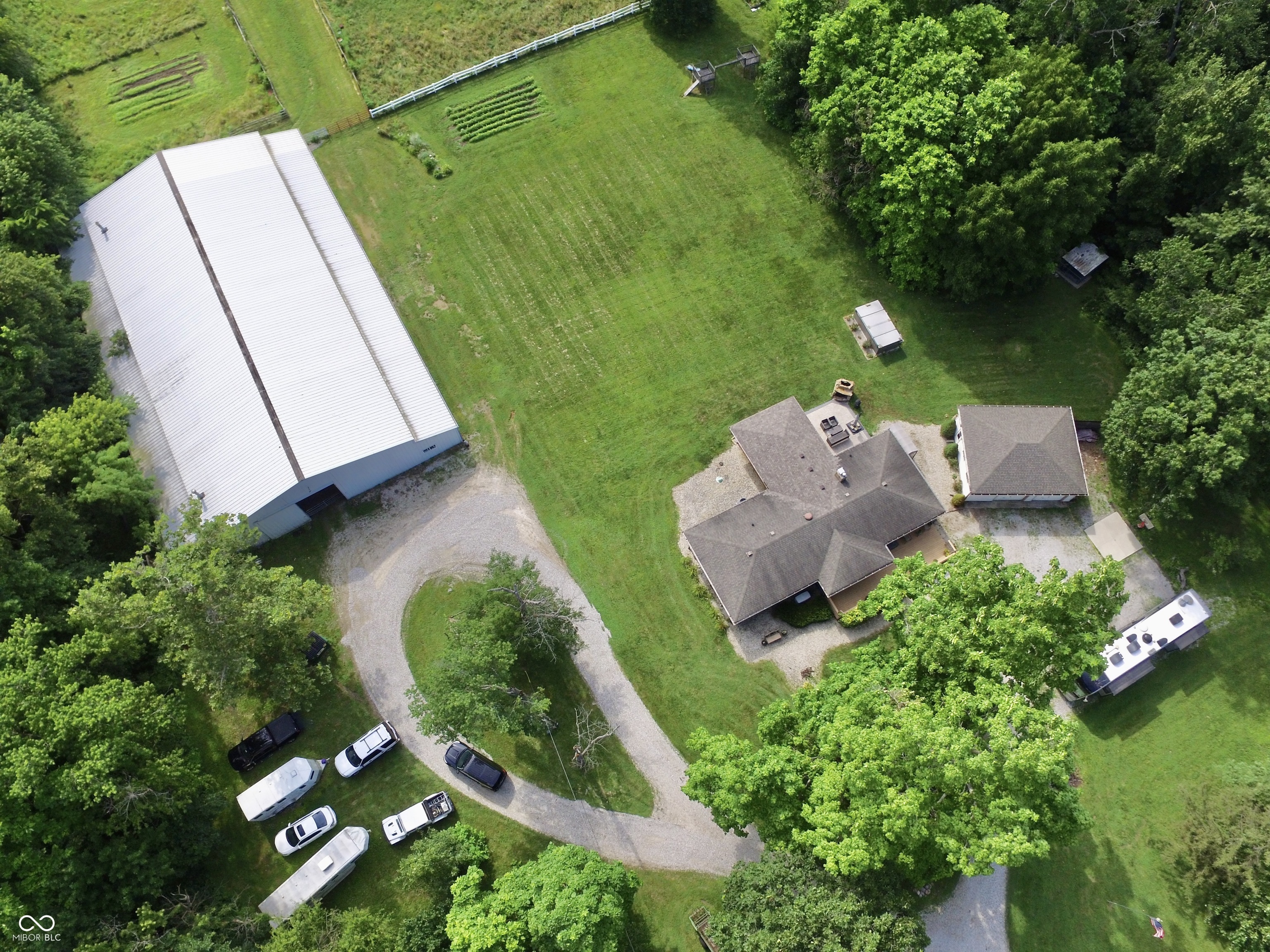 3942 Senour Road Indianapolis, IN 46239 - Photo 8 of 137