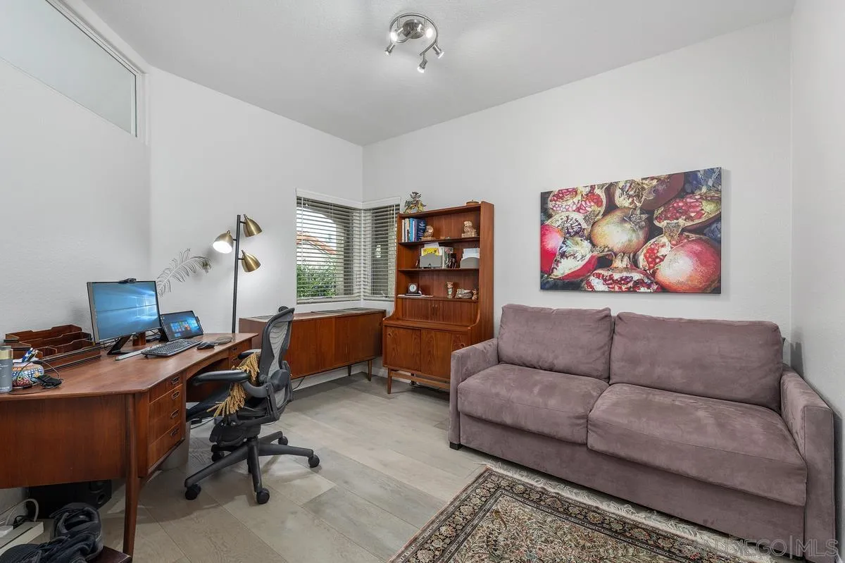 7521 Navigator Circle Carlsbad, CA 92011 - Photo 24 of 41