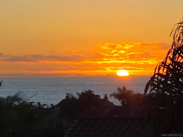 $2,450,000 | 7521 Navigator Circle, Carlsbad, CA 92011