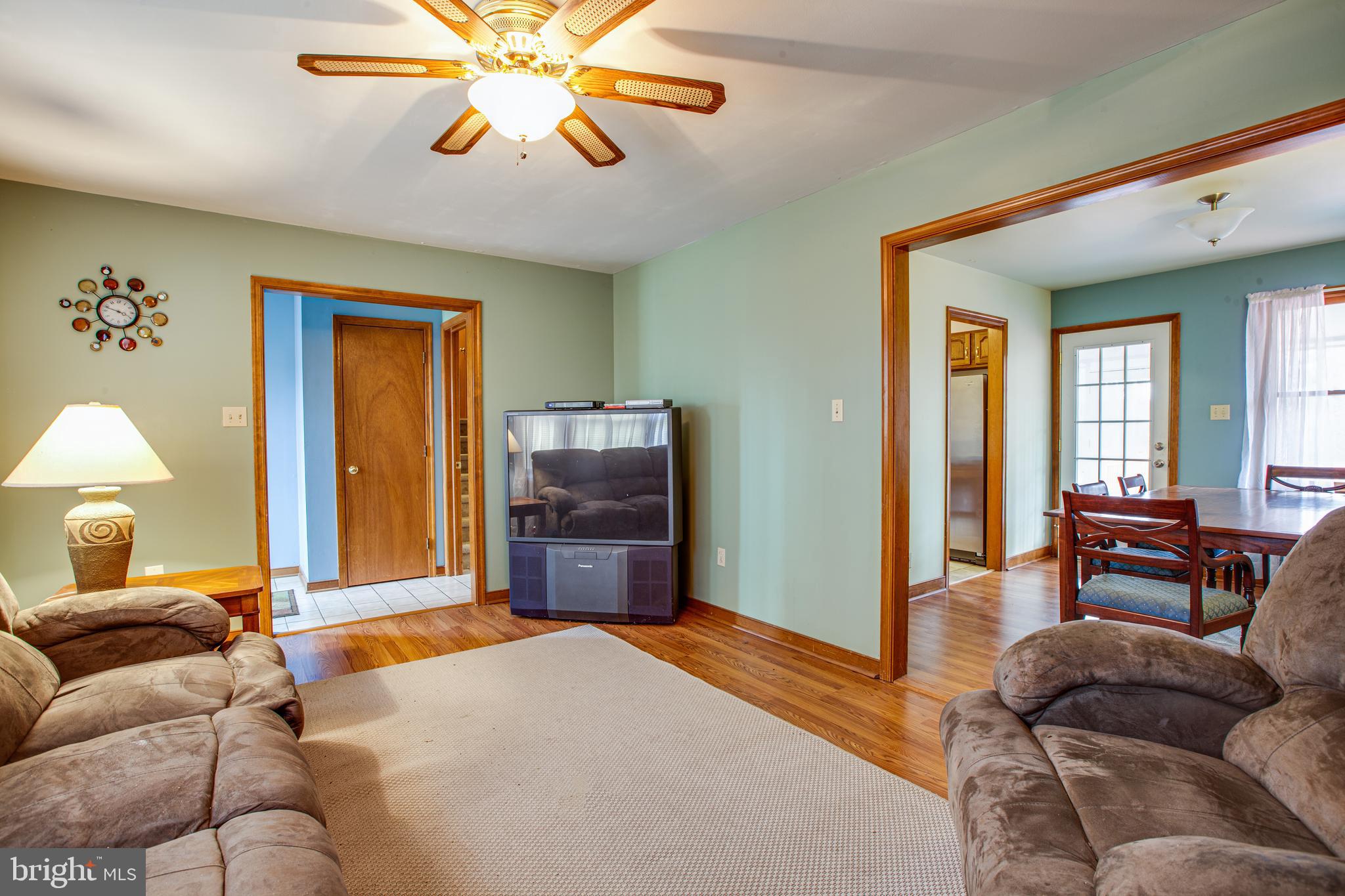4780 Jericho Road Ruther Glen, VA 22546 - Photo 6 of 33 Family room