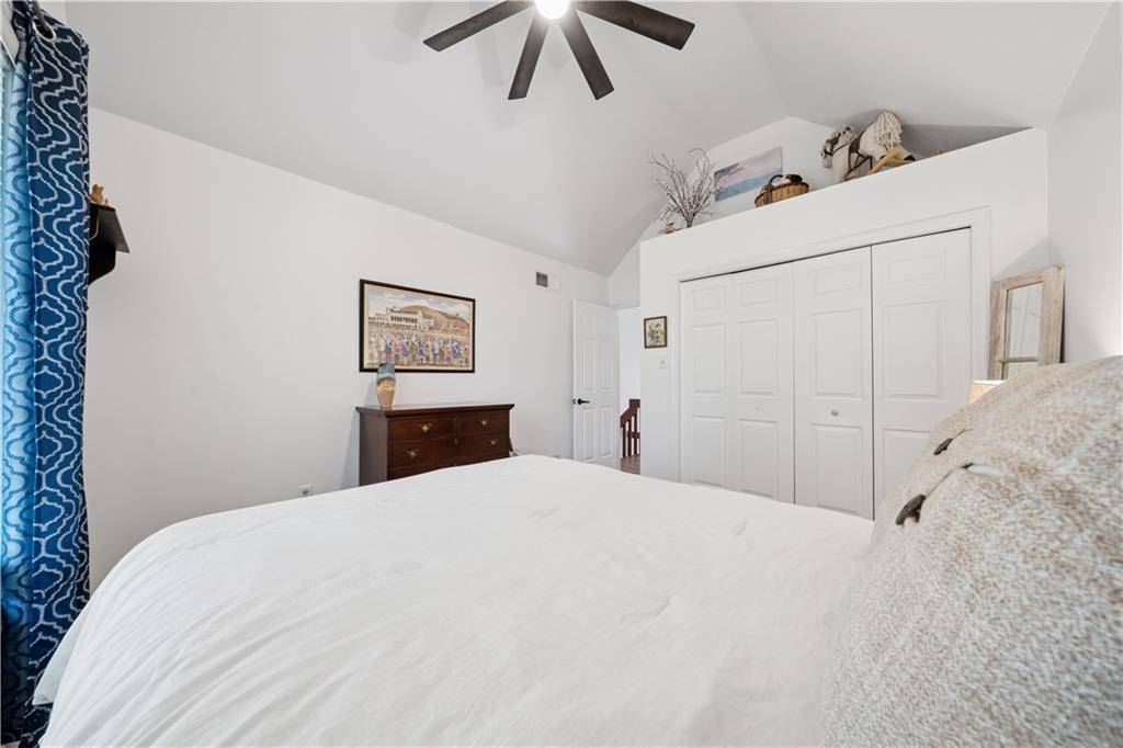 169 Herbst Road Coraopolis, PA 15108 - Photo 24 of 37 Gallery Image 24