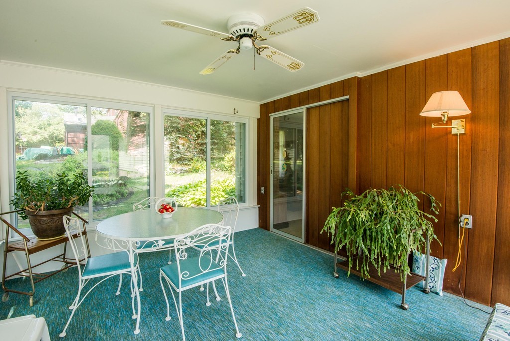 20 Lovell Road Lynnfield, MA 01940 - Photo 13 of 25 Gallery Image 13