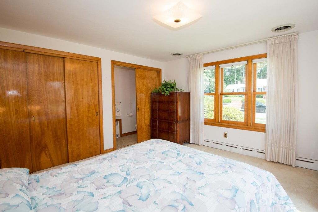 20 Lovell Road Lynnfield, MA 01940 - Photo 18 of 25 Gallery Image 18