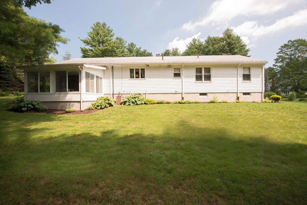 20 Lovell Road Lynnfield, MA 01940 - Photo 25 of 25 Gallery Image 25
