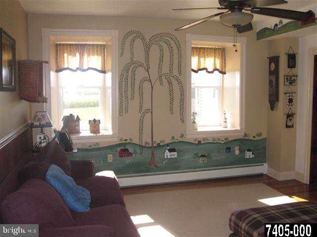 920 Carrolls Tract Road Orrtanna, PA 17353 - Photo 8 of 25