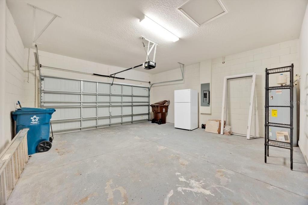 8755 Rindge Road Polk City, FL 33868 - Photo 17 of 25 a view of a garage