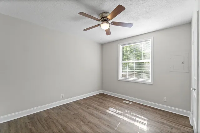 $795 | 928 Woody Hills Drive, Clarksville, TN 37040