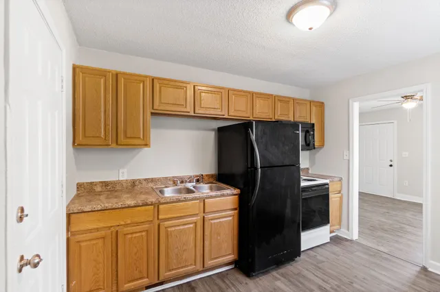 $795 | 928 Woody Hills Drive, Clarksville, TN 37040