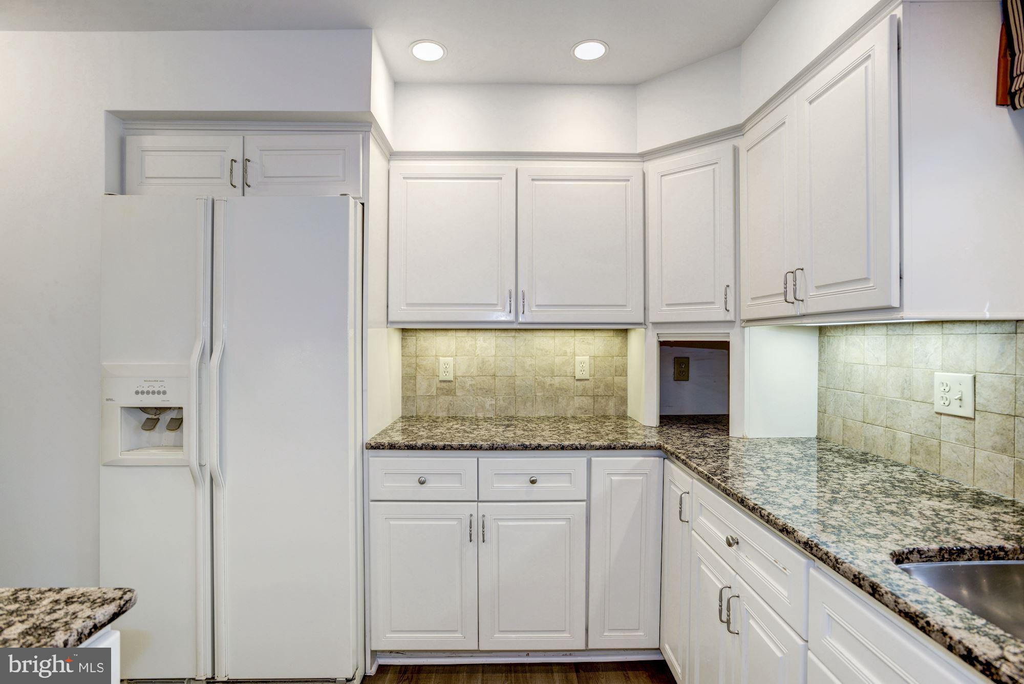 9012 Penn Manor Court Springfield, VA 22153 - Photo 7 of 35