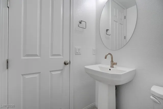 $2,750 | 111 Balsam Leaf Court, Henderson, NV 89011