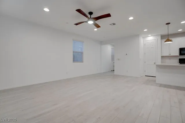 $2,750 | 111 Balsam Leaf Court, Henderson, NV 89011