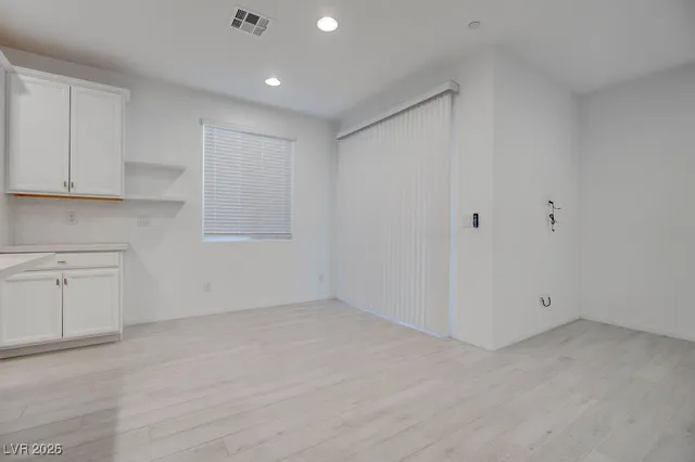 $2,750 | 111 Balsam Leaf Court, Henderson, NV 89011