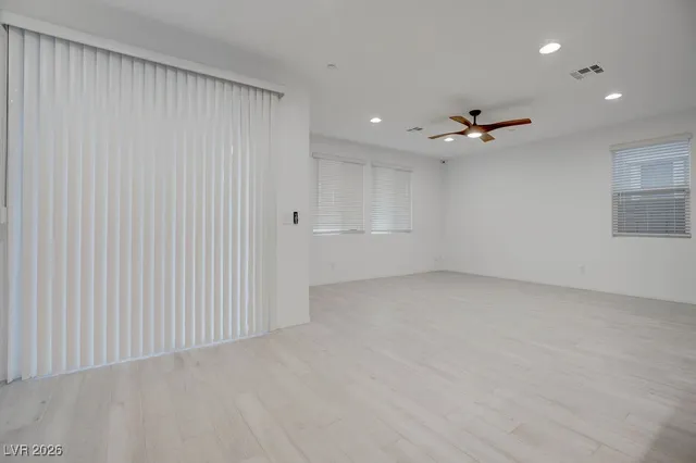 $2,750 | 111 Balsam Leaf Court, Henderson, NV 89011