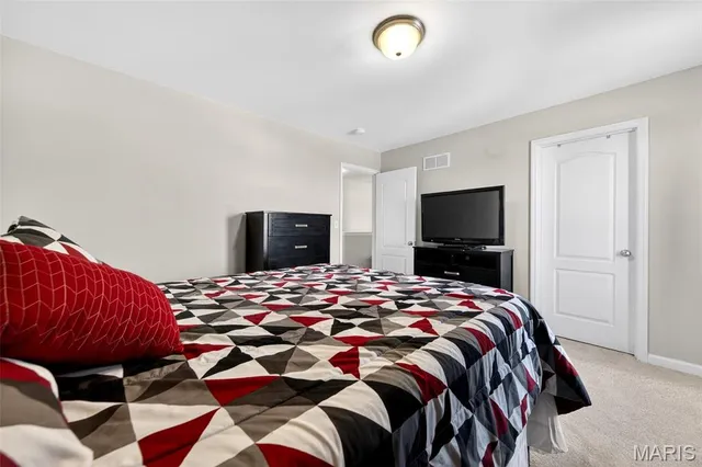 $305,000 | 897 Mohawk Court, Warrenton, MO 63383