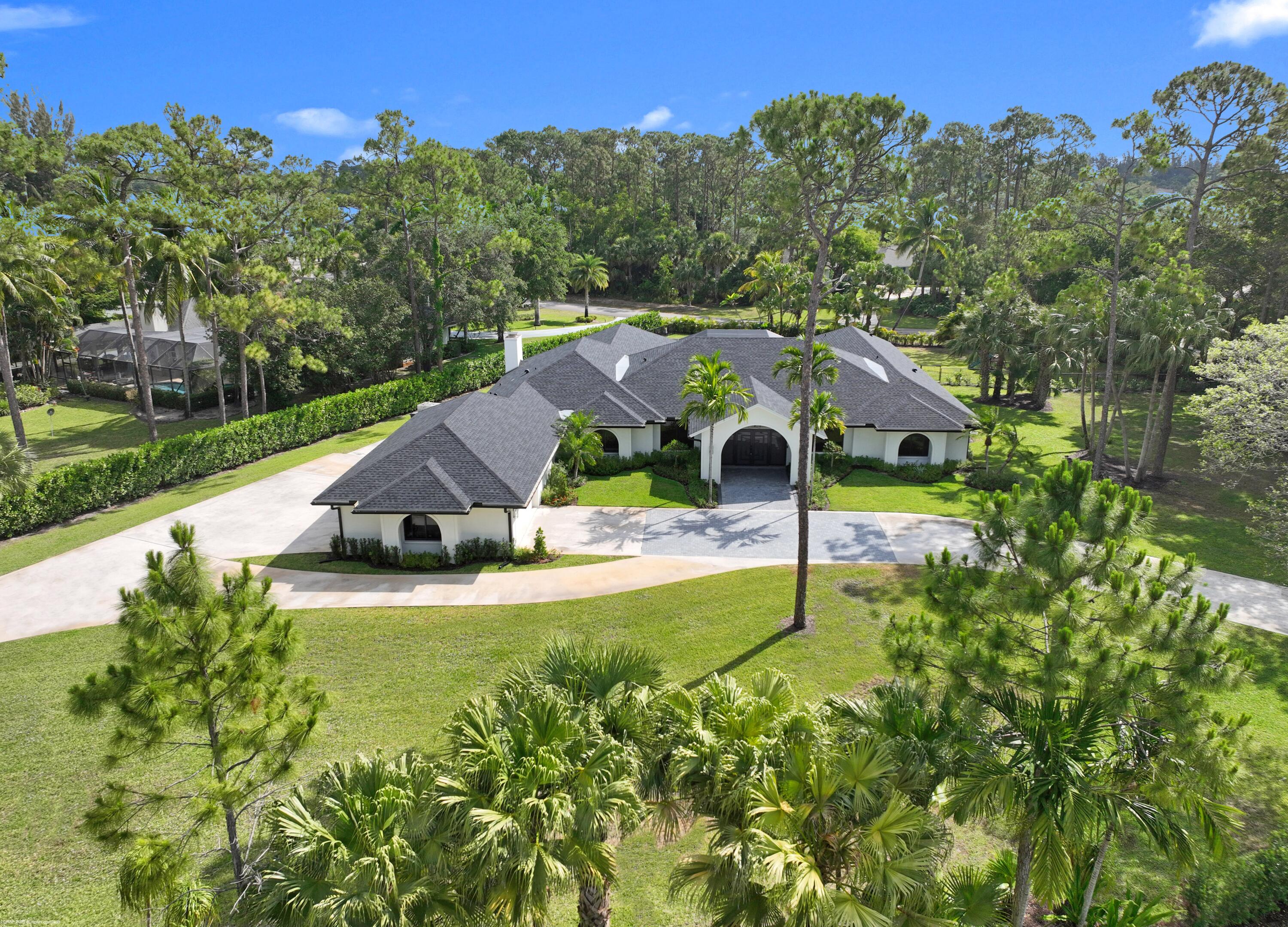13453 Doubletree Trail Wellington, FL 33414 - Photo 2 of 65 Overview of front