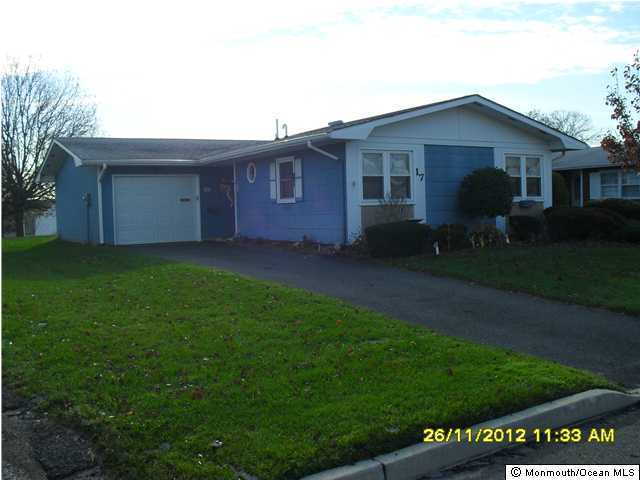 17 Lamb Road Brick, NJ 08724 - Photo 1 of 3 Primary Photo