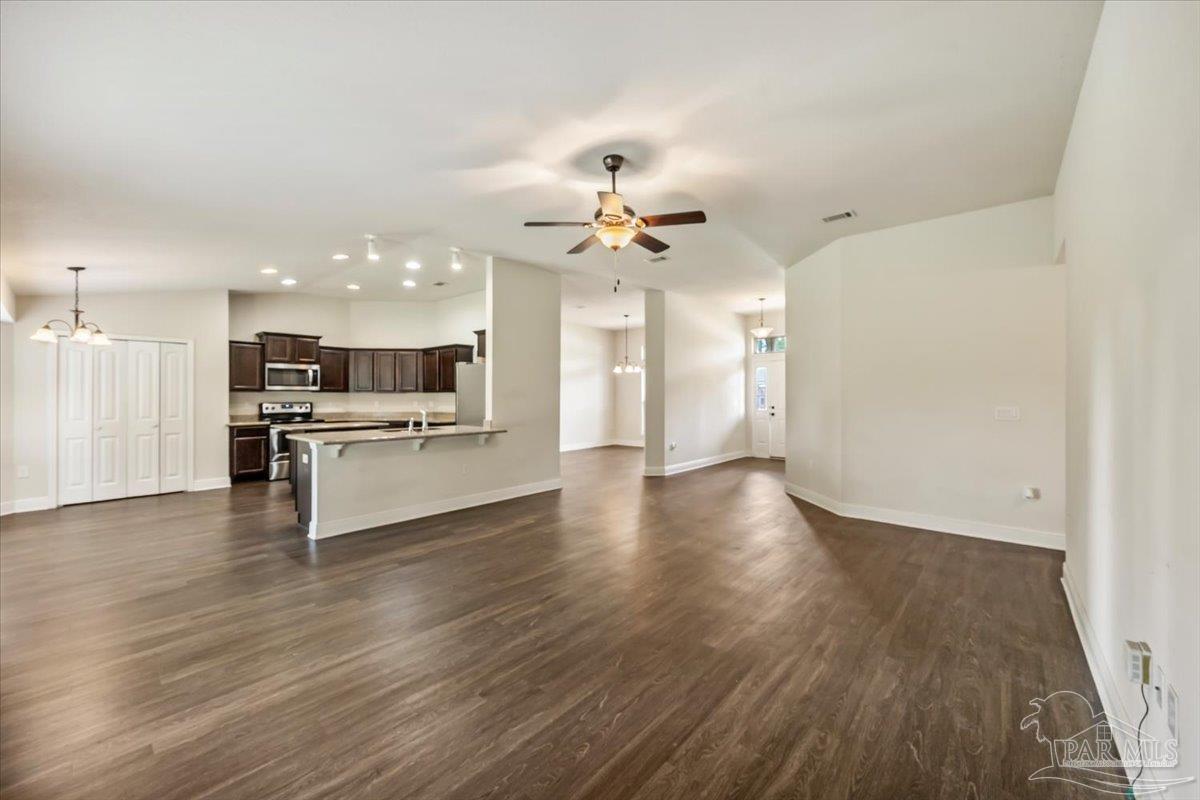 5735 Mill Stream Way Pace, FL 32571 - Photo 8 of 32