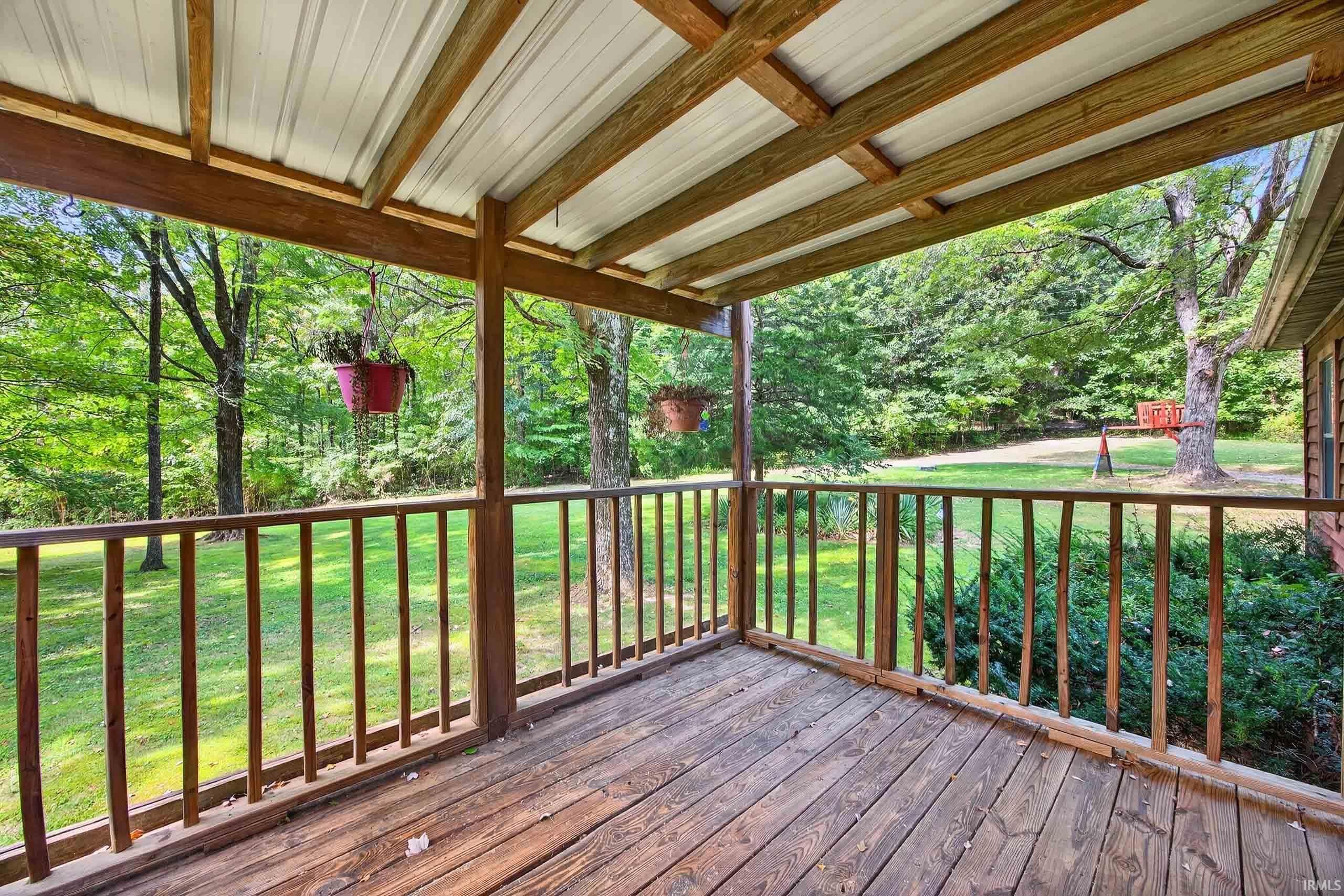 4919 East St Road Bloomfield, IN 47424 - Photo 34 of 36