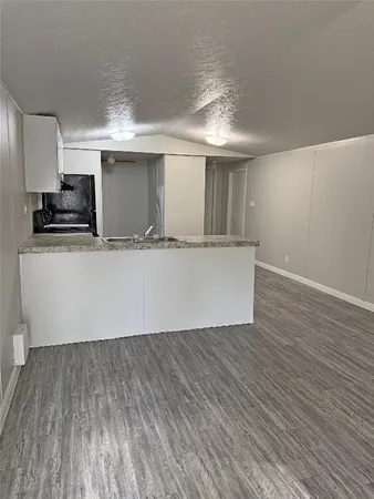 $1,095 | 211 Antilles Drive, Point Blank, TX 77364