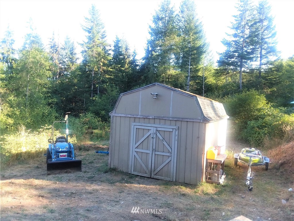 670 East Underline Road Belfair, WA 98528 - Photo 18 of 18