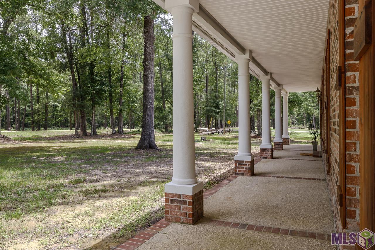 18520 Stoney Point Burch Road Greenwell Springs, LA 70739 - Photo 7 of 32 Gallery Image 7