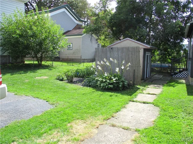 $149,900 | 105 Chapel Street, Lenox, NY 13032